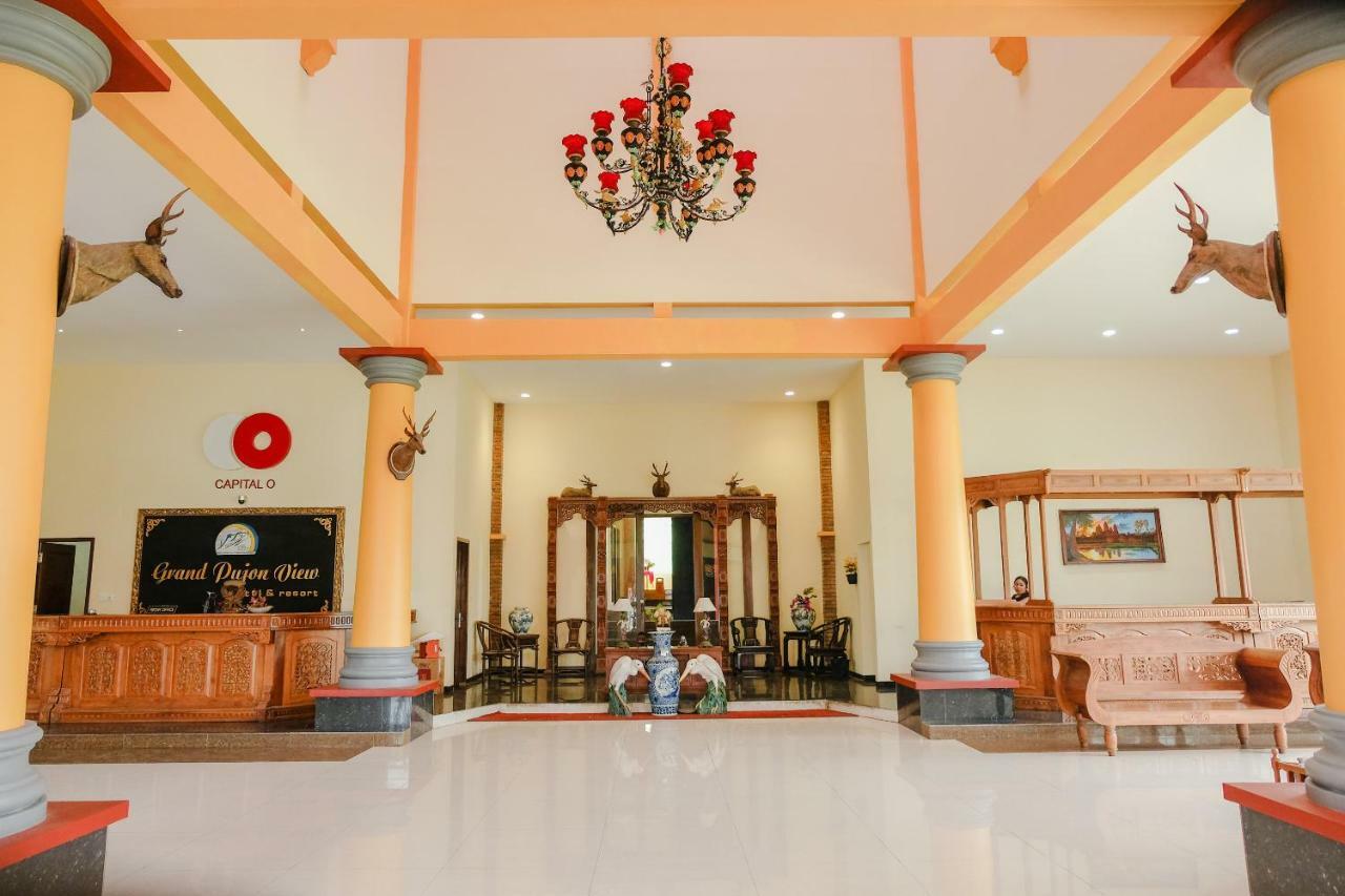 Capital O 892 Grand Pujon View Hotel And Resort Бату Екстериор снимка