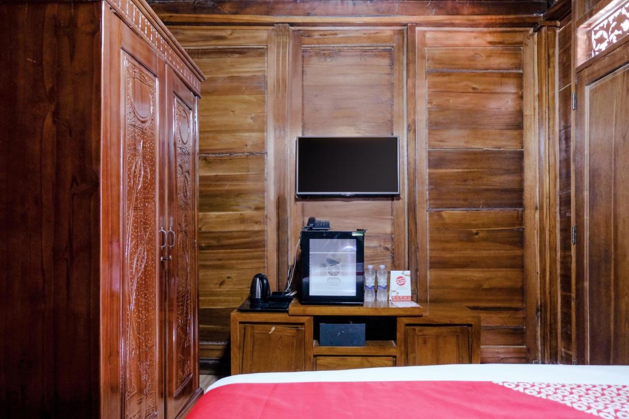 Capital O 892 Grand Pujon View Hotel And Resort Бату Екстериор снимка
